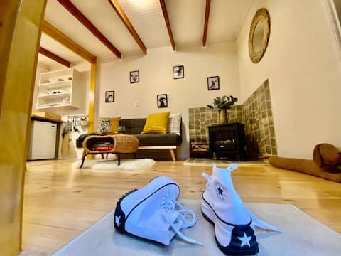 Top performing Airbnb: Paws Guesthouse & Hot Tub - Camino Quintay-Tunquén in Casablanca