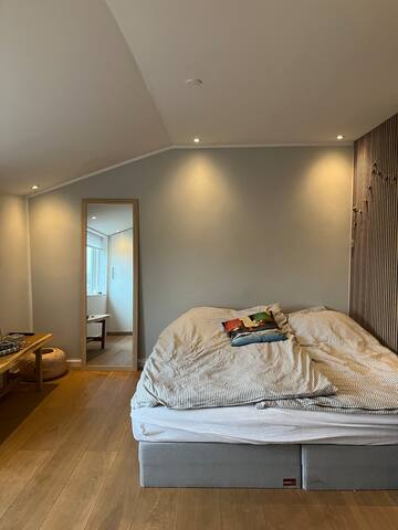 Skøn villa med god beliggenhed. gallery image 3