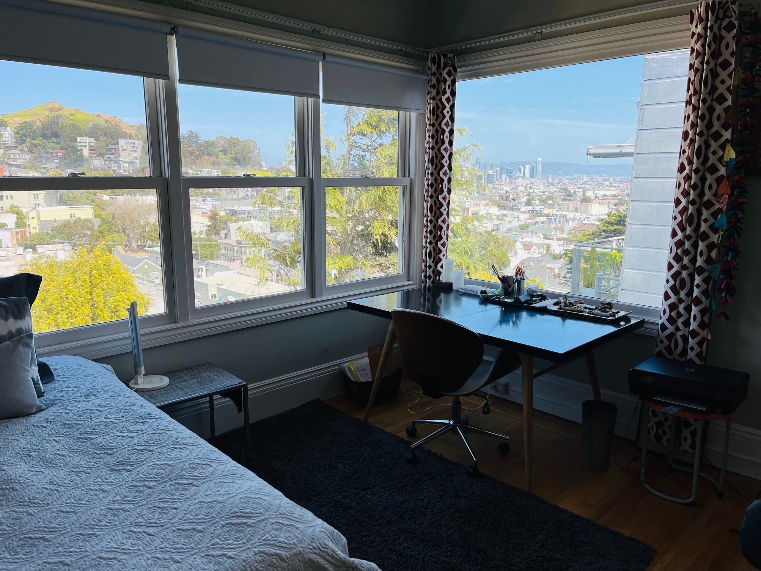 Home in San Francisco · ★5.0 · 3 bedrooms · 3 beds · 2.5 baths - Image 12