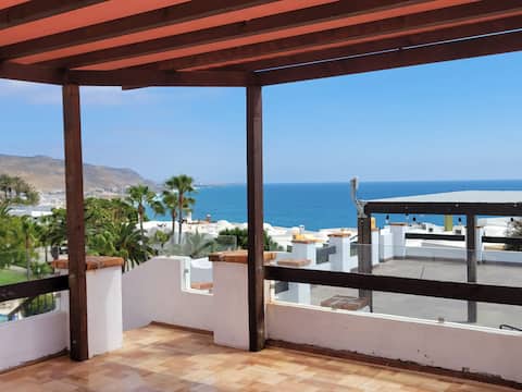 Casa Merino - Near Rosarito's Wineries & Beaches