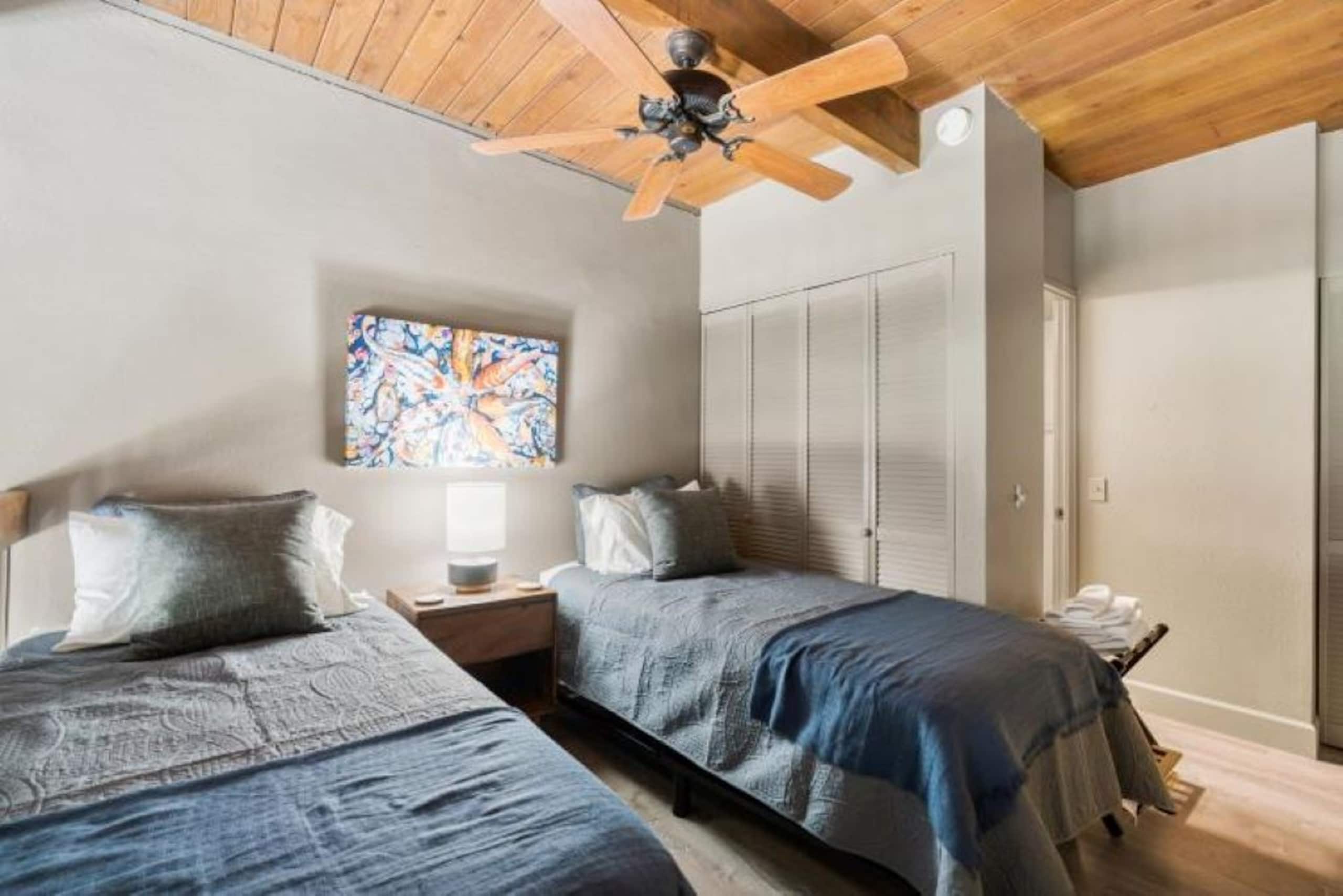 Coastal Contemporary Retreat! - Image 11