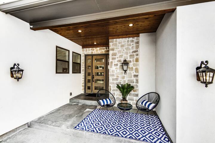 The Pine Villa. gallery image 4