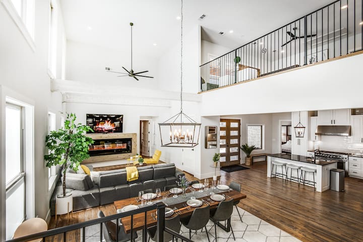 The Pine Villa gallery image 3