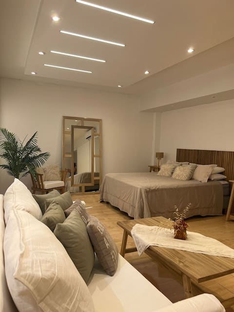 Concord Deluxe department