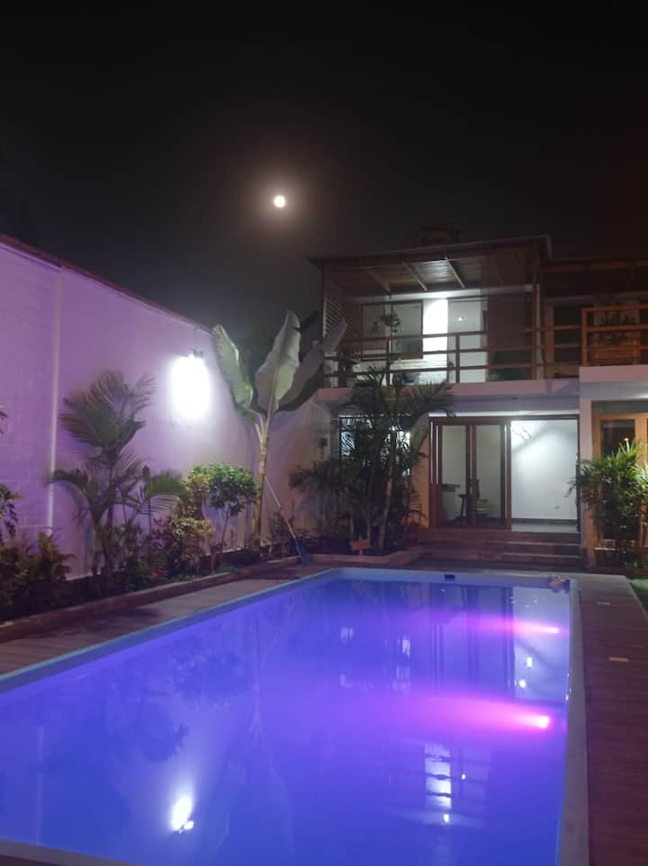 Casa De Playa Familiar Con Piscina Privada Km 40 - リマ