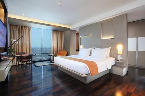 Business Suite at Cirebon with B'fast