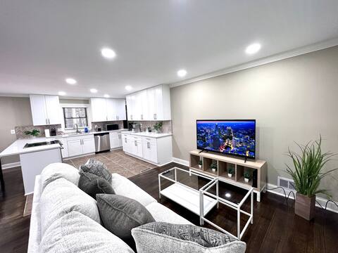 *No Cln Fee*4BR/3 Bath(2 En Suites) New Remodel