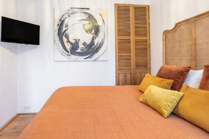 Centenary (4BR) Stables & Gallery gallery image 5