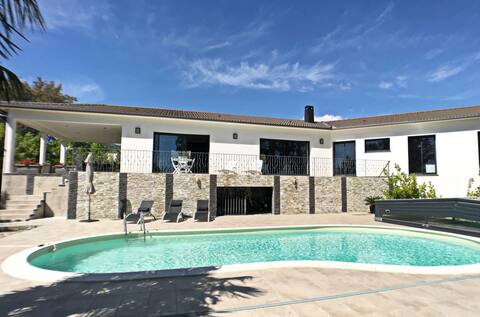 Luxury villa with garden pool and terraces