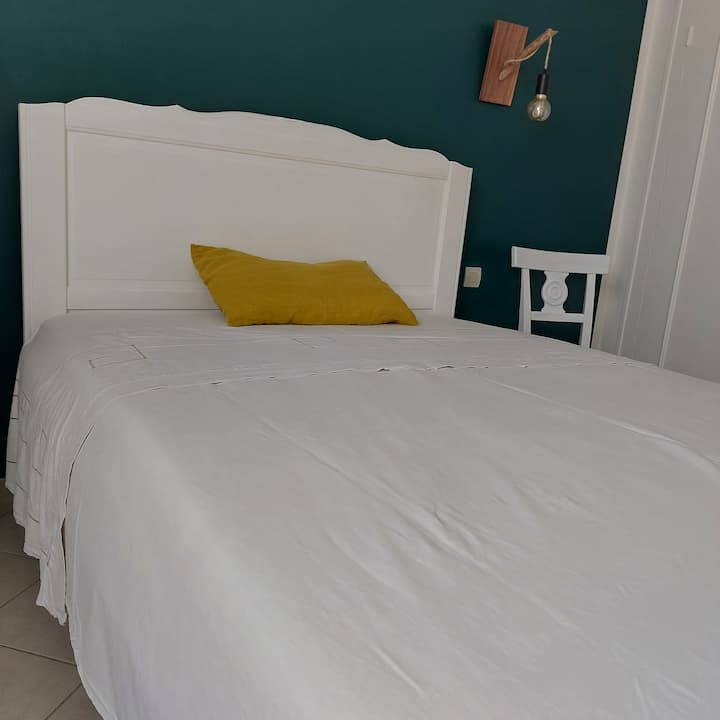 غرفة النوم 1