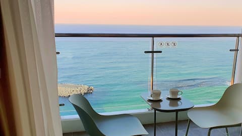 Summit Sky19/Frontal Ocean View/Emotional Accommodation/Beautiful Sunrise/Healing Hammock/Best Accommodation with No Regrets