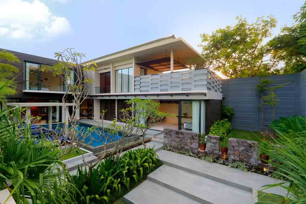 Villa in Nusa Dua · 4 bedrooms · 4 beds · 3 private baths, comparabile Airbnb