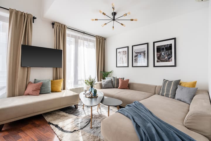 Spacious Rooftop Home With Parliament&danube View - Budapest