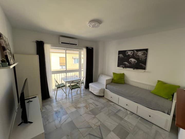 Genuar Apart. Málaga Center 3 Apartments for Rent in Málaga