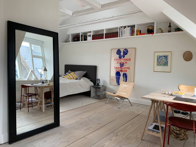 Unique Townhouse near the Lakes gallery image 4