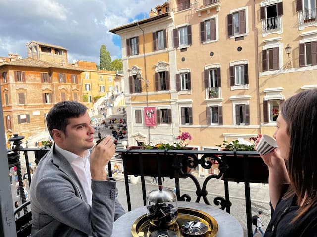 Appartamento con vista su Piazza di Spagna