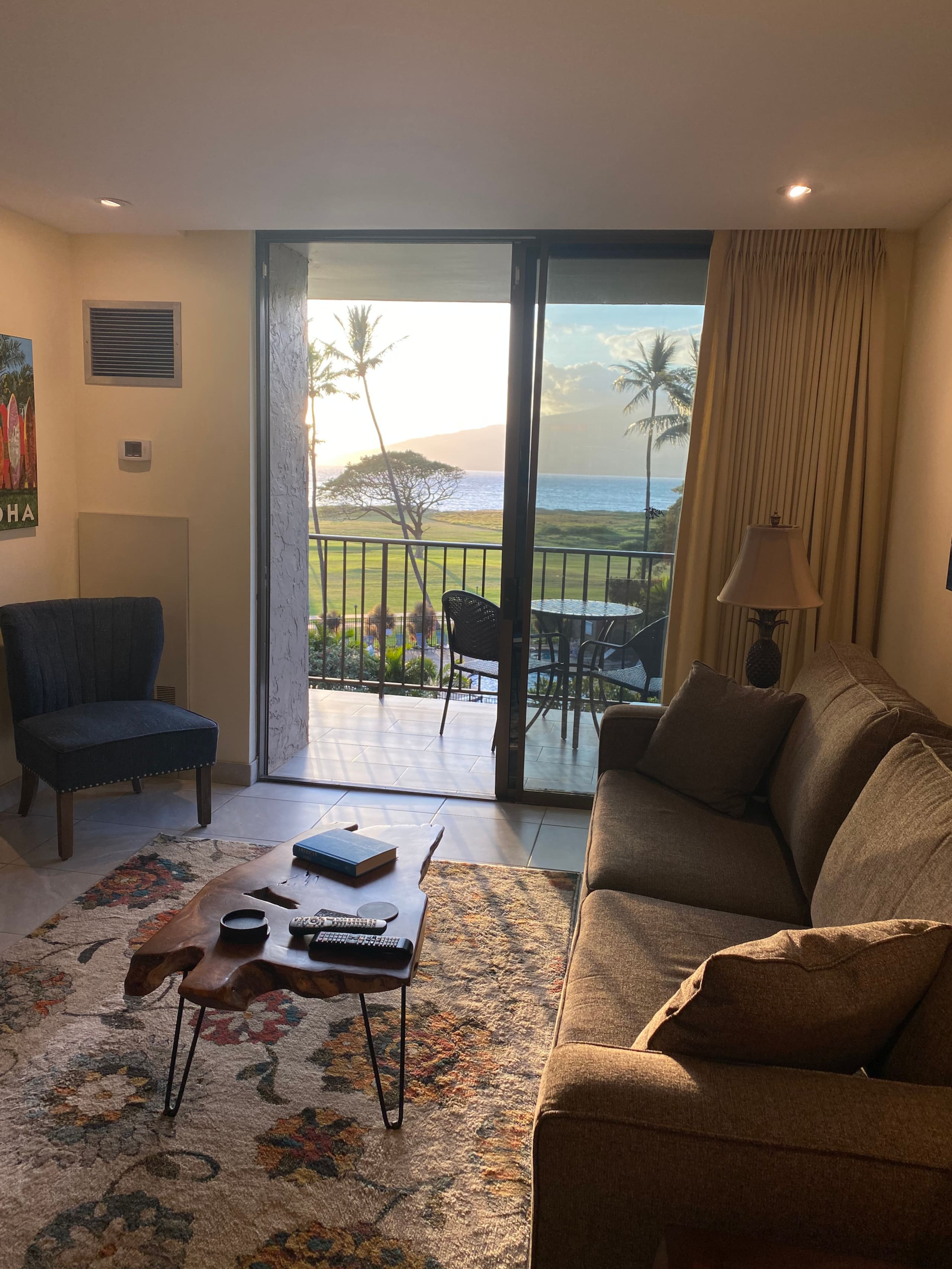 Newly Remodeled Ocean View Condo - Image 12