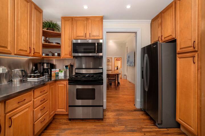 ZEN HOUSE- King Loft – Meditation Room-Theater-PS4 gallery image 5