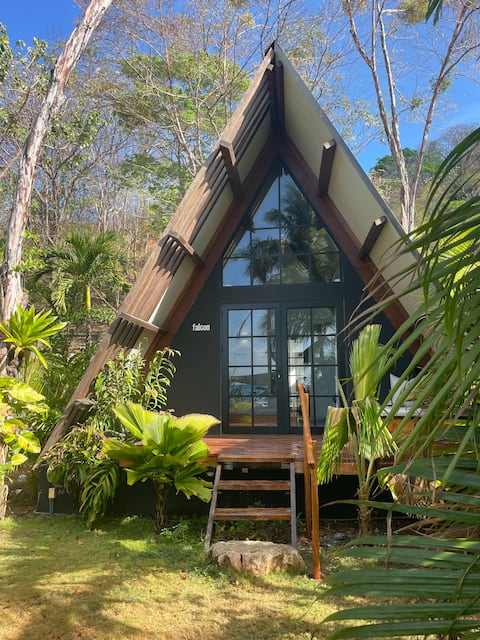 Oceanfront Tropical Luxe Aframe