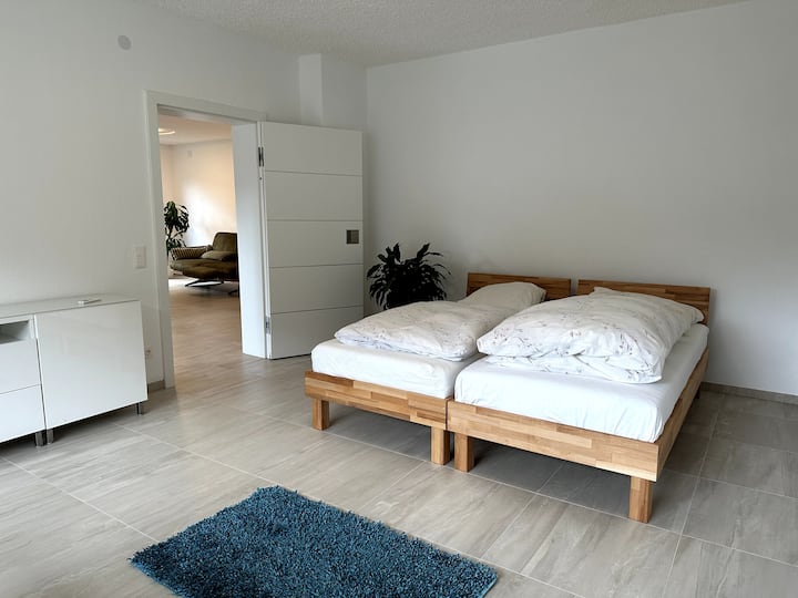 Საძინებელი 2 ბაღი