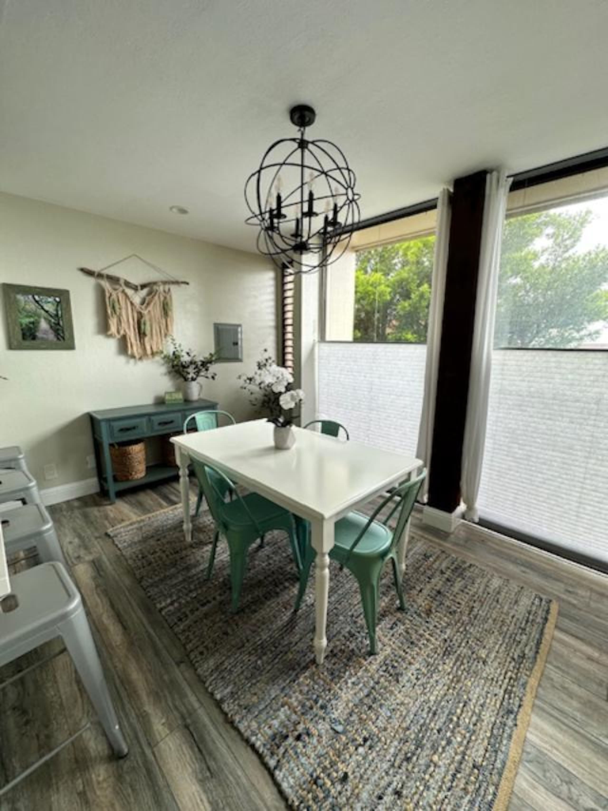 Condo in Waianae · ★5.0 · 2 bedrooms · 3 beds · 1 private bath - Image 12