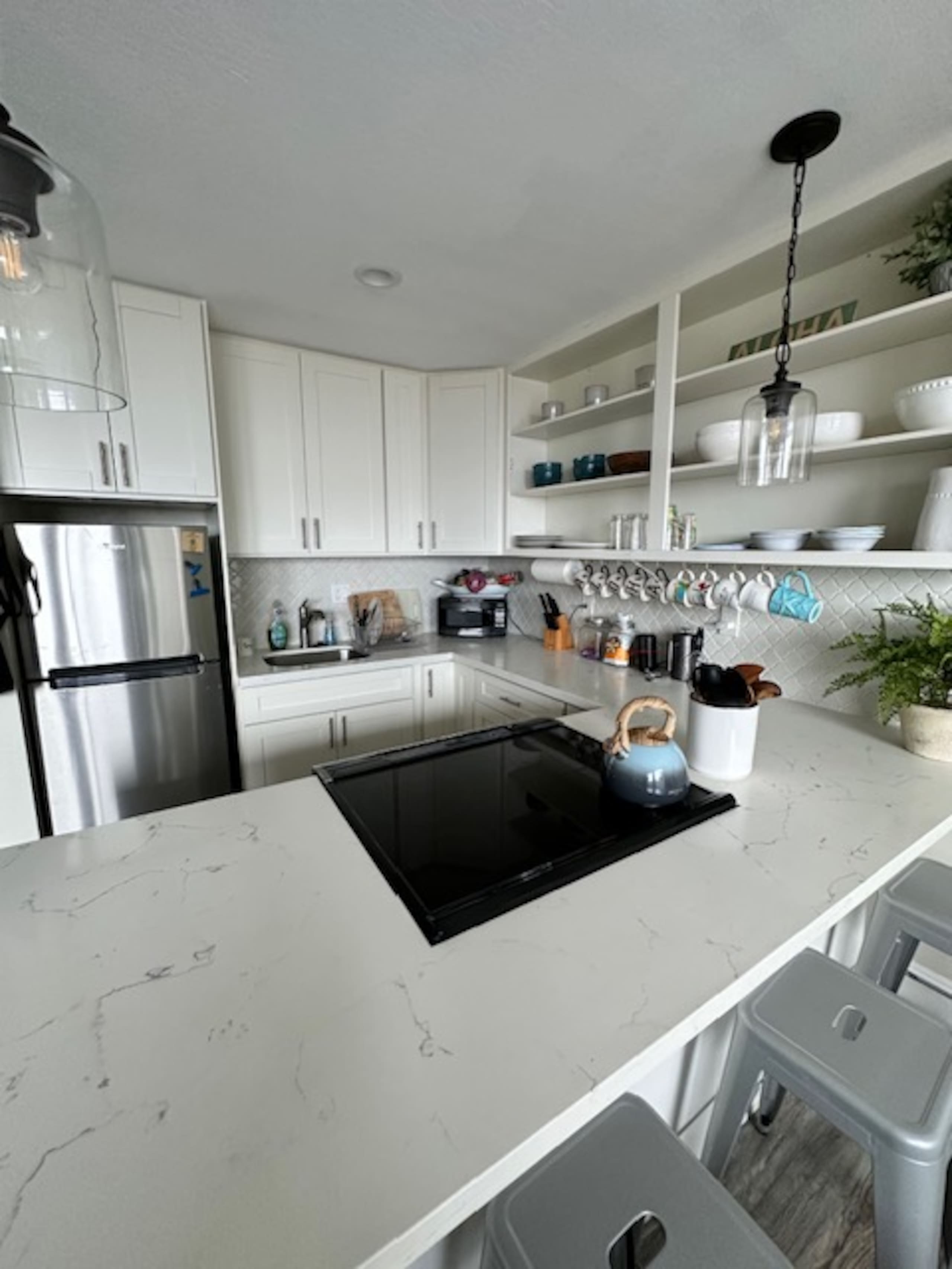 Condo in Waianae · ★5.0 · 2 bedrooms · 3 beds · 1 private bath - Image 8