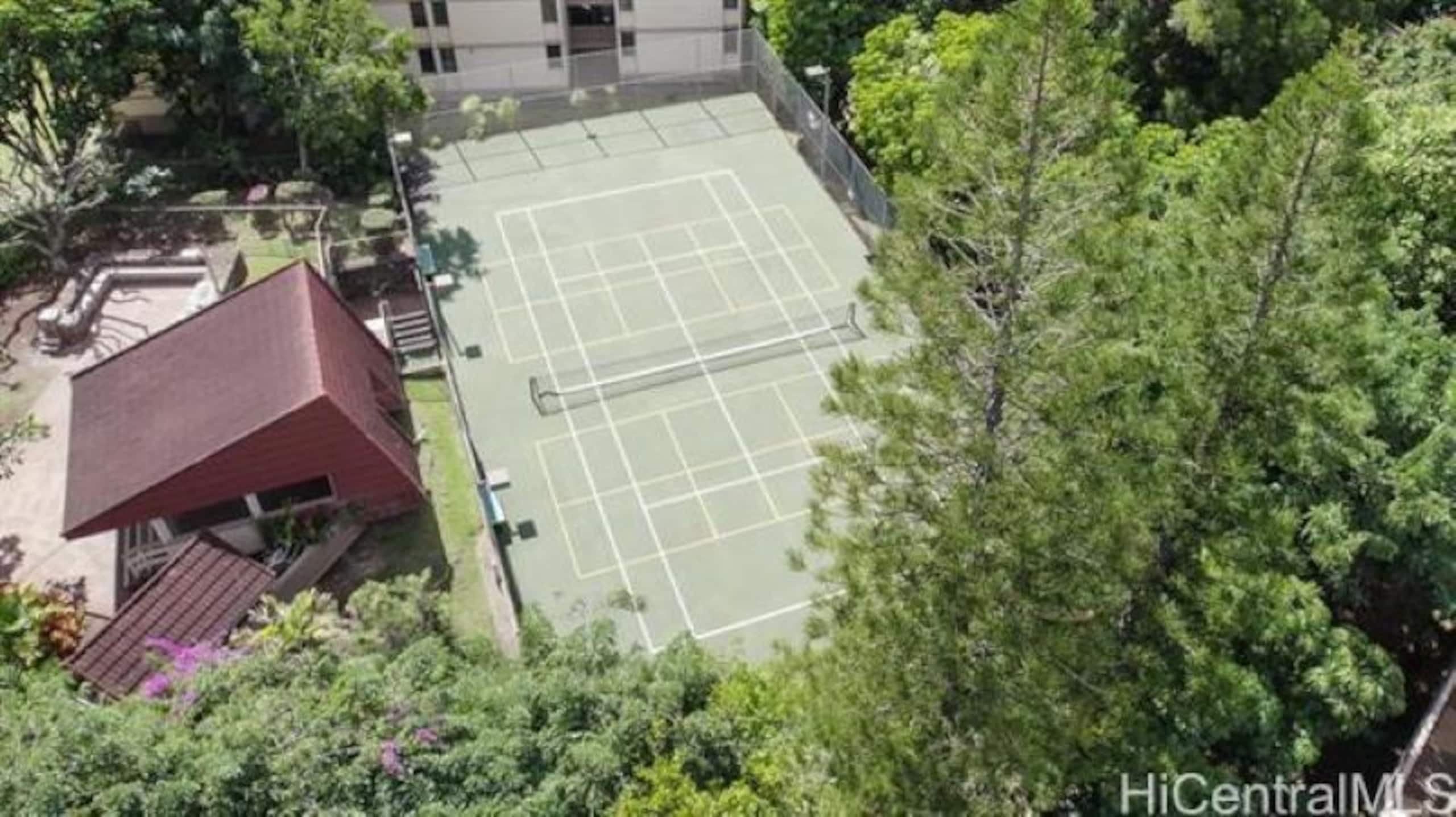 Condo in Waianae · ★5.0 · 2 bedrooms · 3 beds · 1 private bath - Image 22