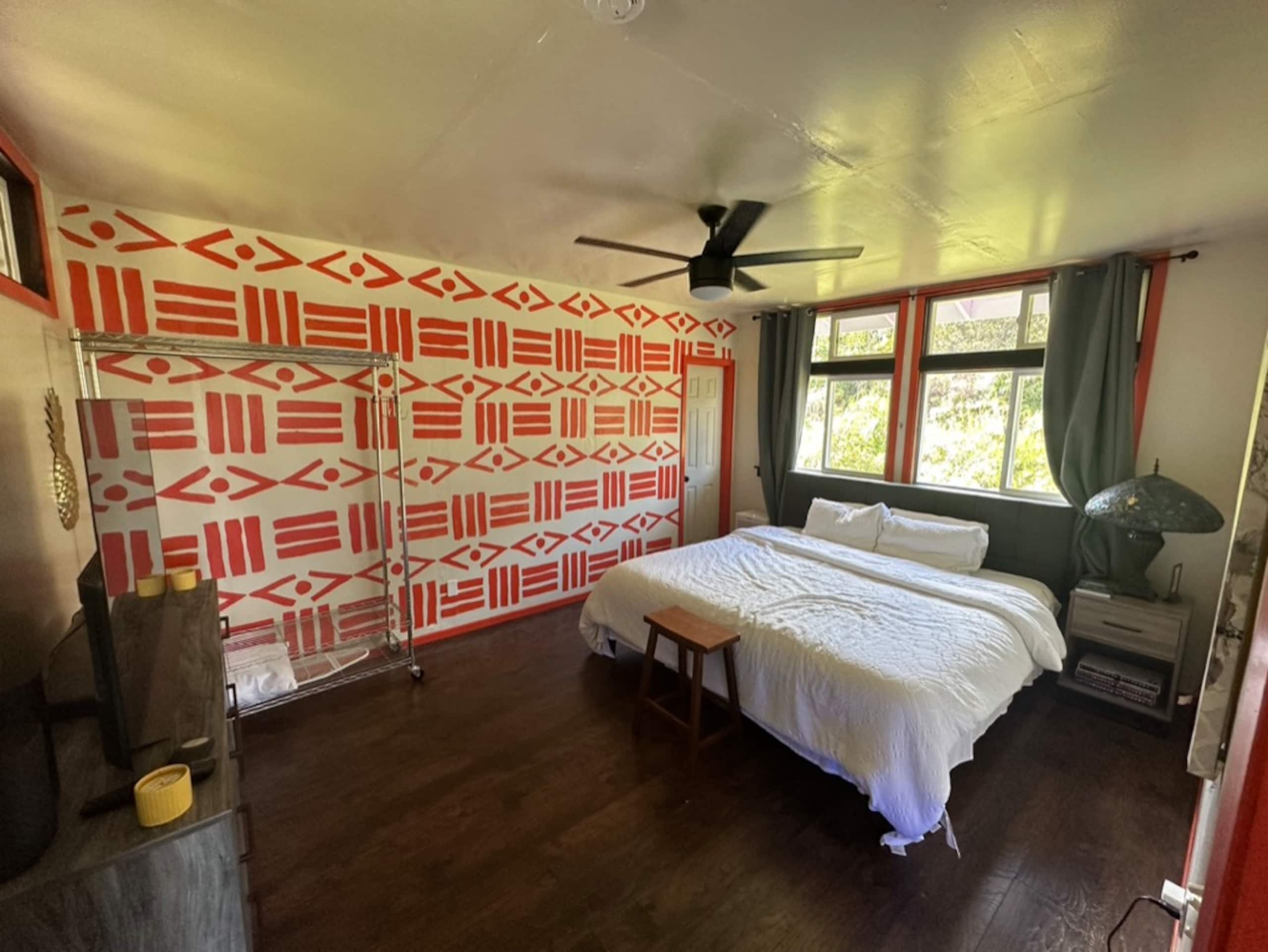 Entire Place & King Sized Bed - Koas BnB - Photo 9