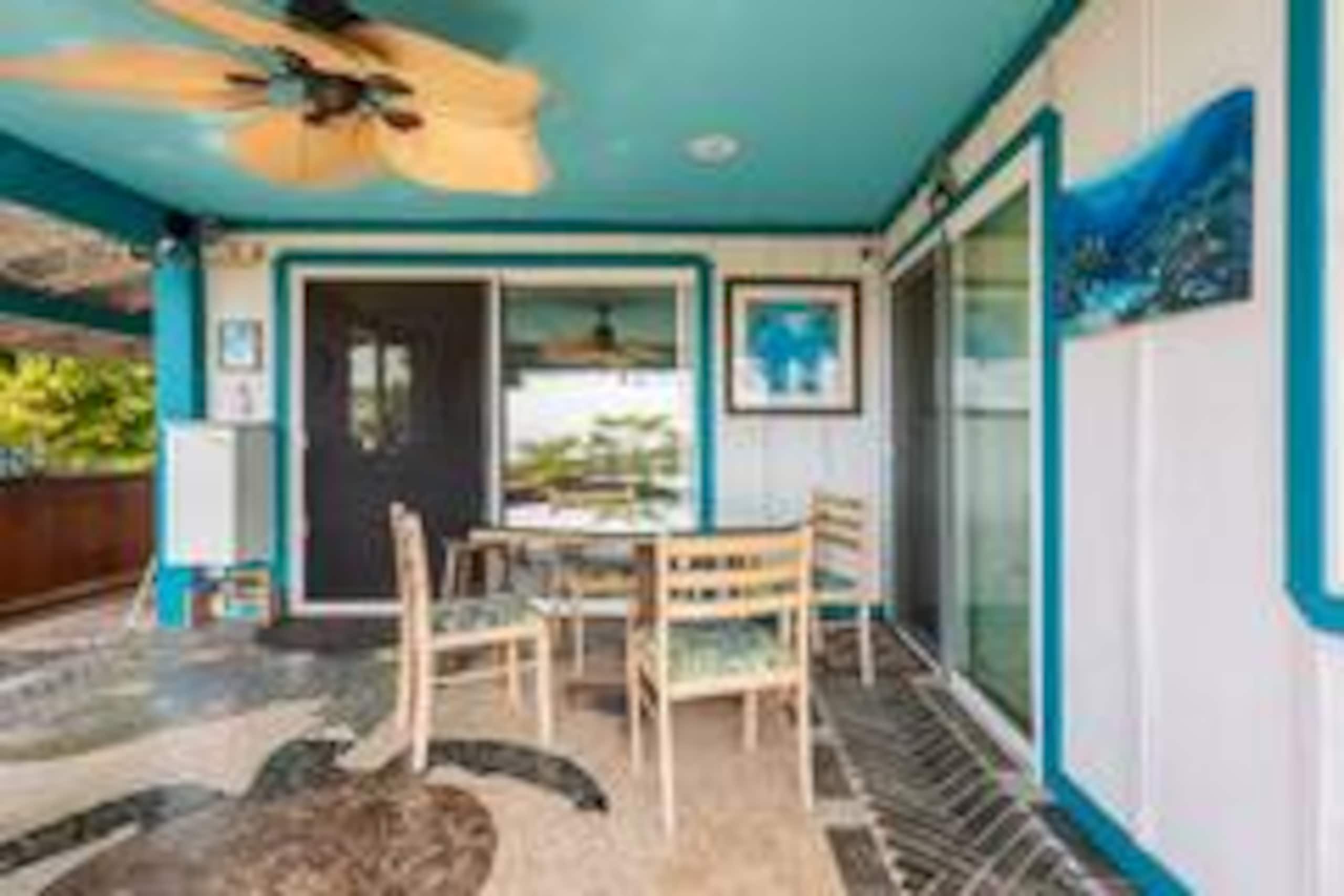 Home in Kailua-Kona · ★4.95 · 2 bedrooms · 2 beds · 1.5 private baths - Image 3