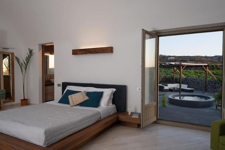 Remarkable Stays managed Airbnb listing 1