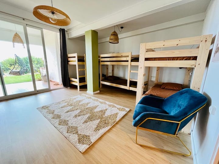 habitación con literas