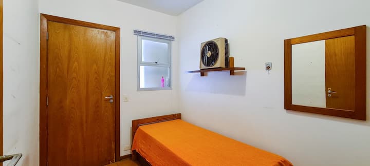 Troisième chambre avec 1 lit simple 