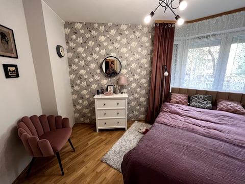 Popular Airbnb listing: Bemowskie Zacisze in Bemowo