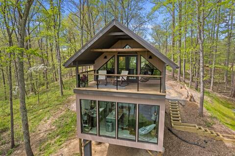 Lofty Ledges Hangout at French Broad River Farms