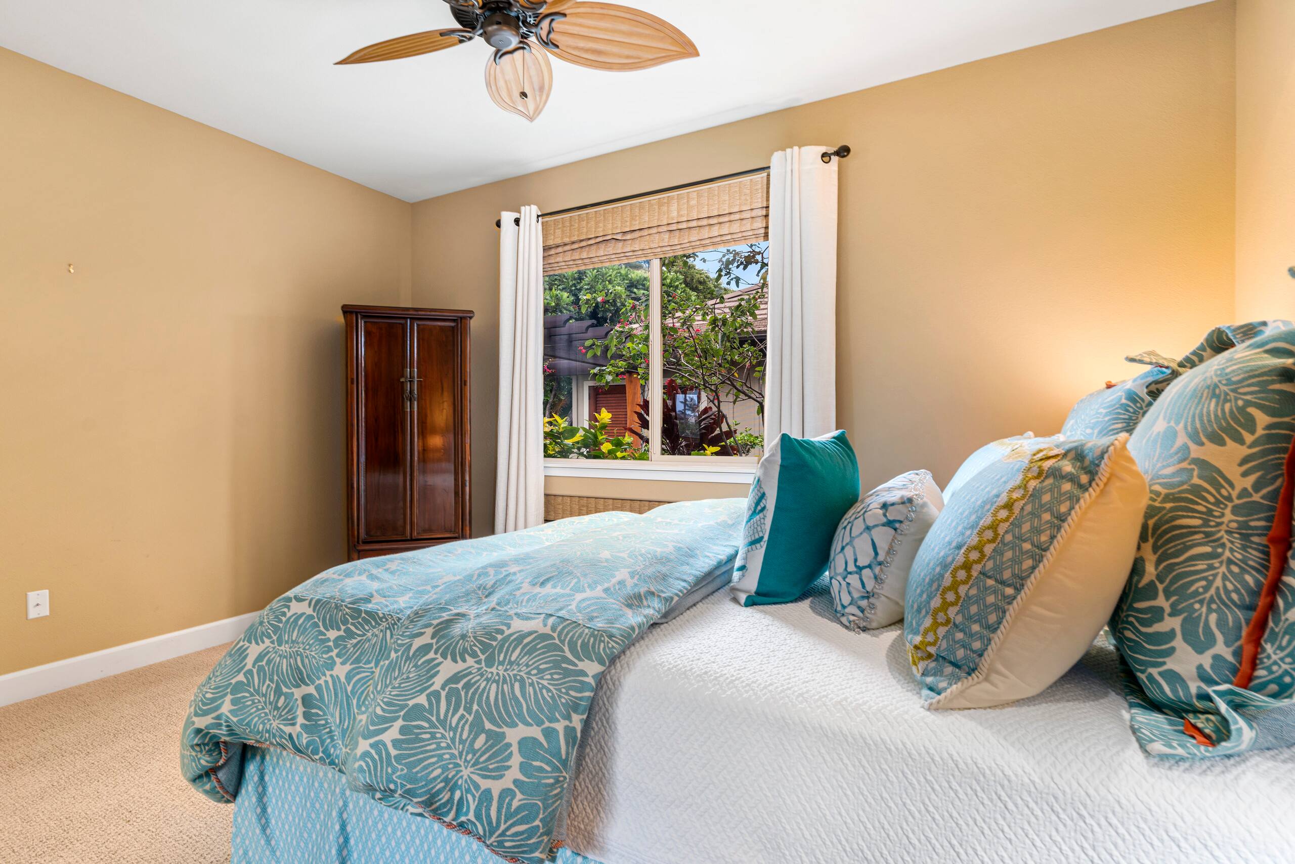 Condo in Waimea · ★5.0 · 3 bedrooms · 3 beds · 3 private baths - Image 21