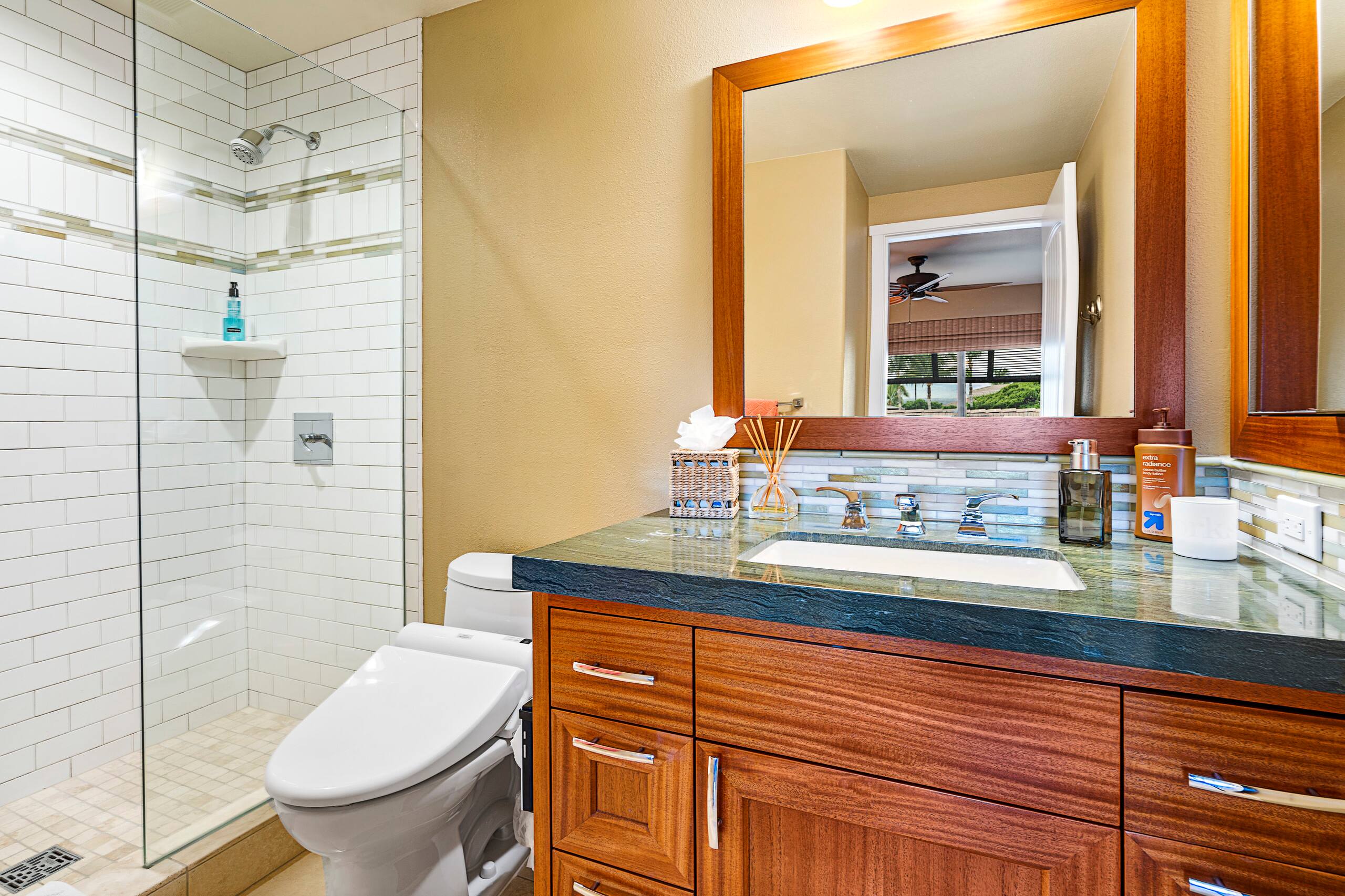 Condo in Waimea · ★5.0 · 3 bedrooms · 3 beds · 3 private baths - Image 36