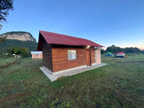 Hermosas cabañas and Camping