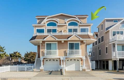 Beachfront Ocean Breeze