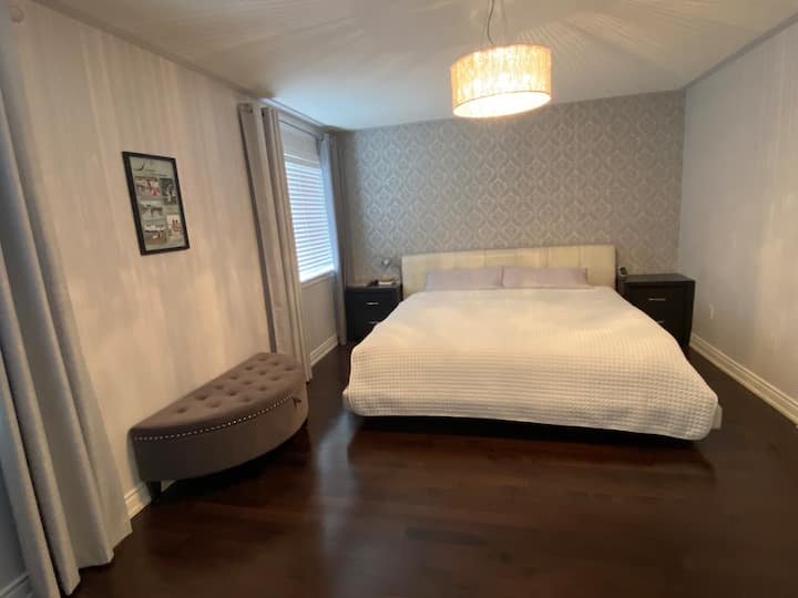 Master bedroom /A continuación