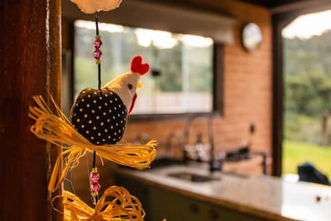 Successful Airbnb property: Romantic Chalet with hydro massage, breakfast, pet-friendly in Sapucaí Mirim