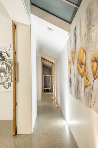 The Centenary Collective (6 BR) gallery image 5