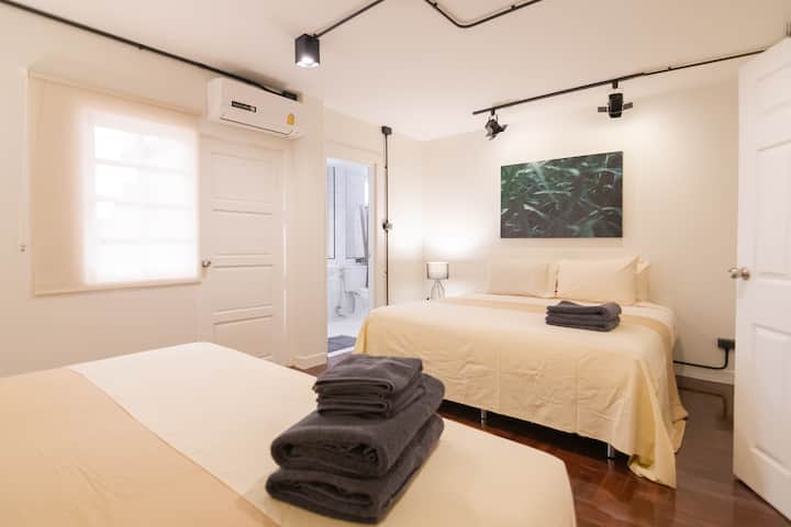 חדר השינה נקי, מרווח, 2 מיטות קינג סייז