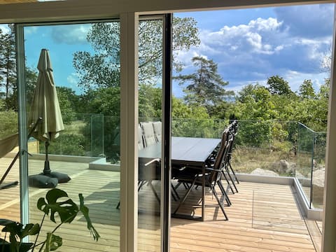 Newly built house in Svaneke close to cliffs, forest and sea