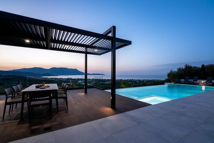 Villa Phos gallery image 5