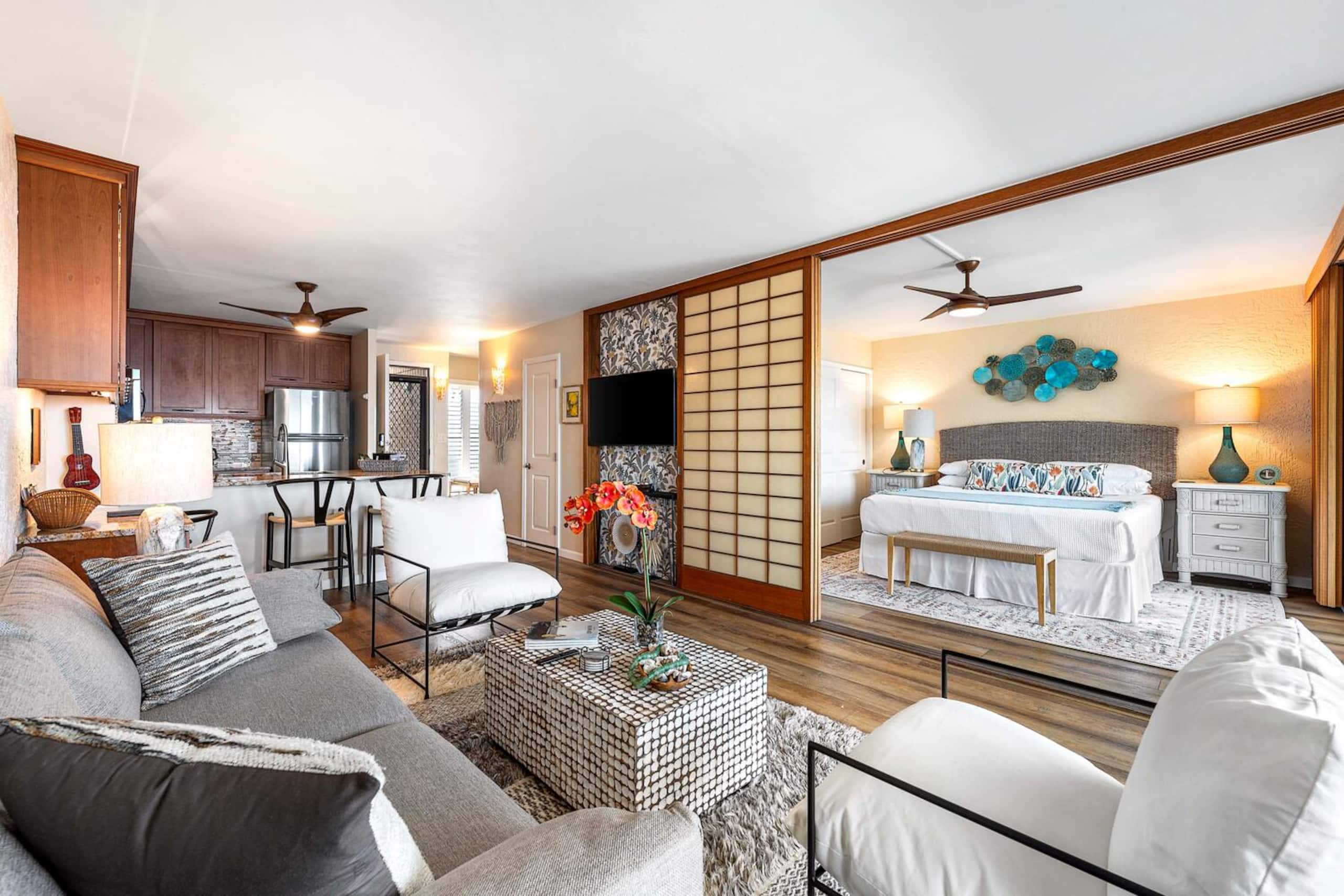 Condo in Kailua-Kona · ★4.91 · 2 bedrooms · 3 beds · 2 baths - Image 5