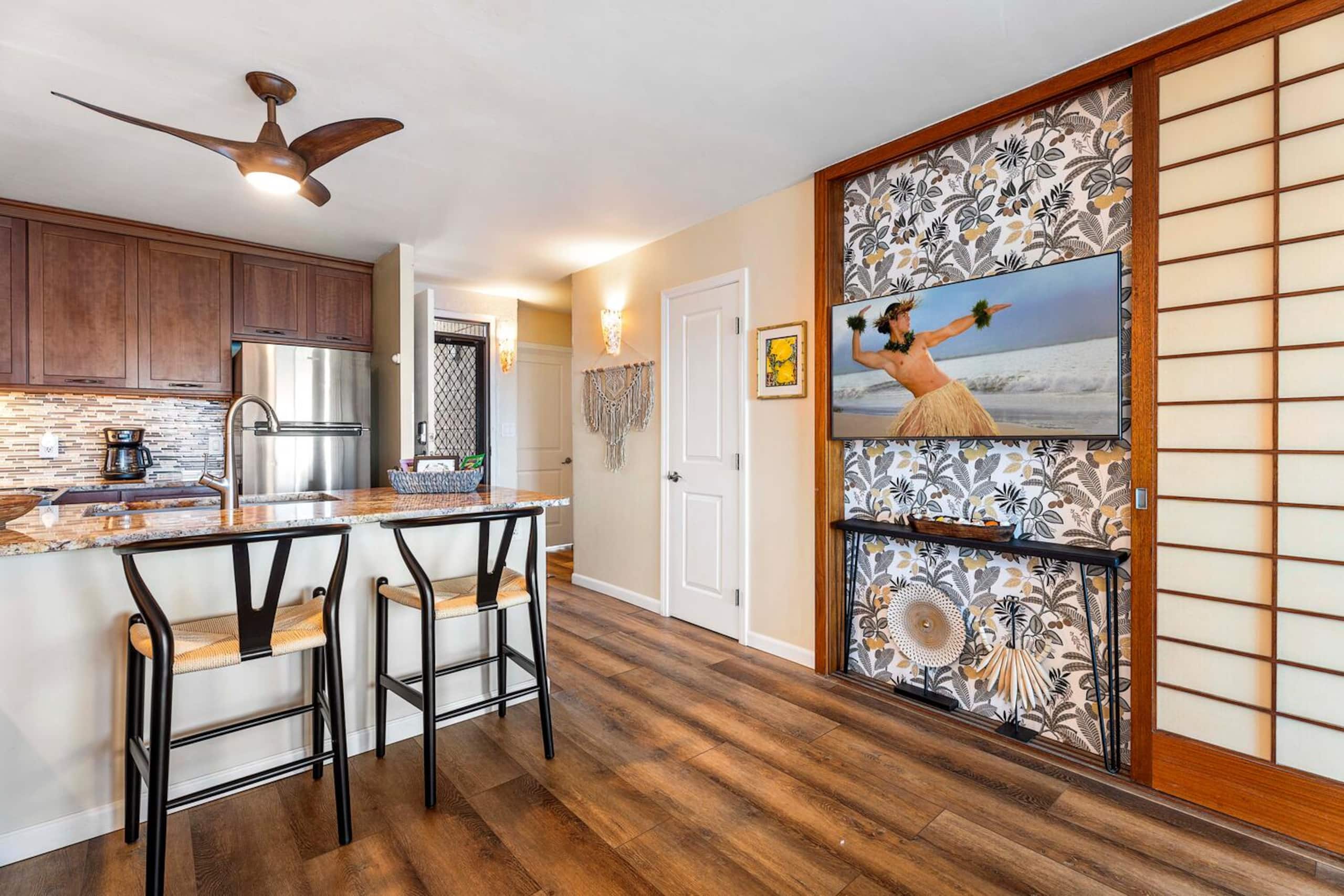 Condo in Kailua-Kona · ★4.91 · 2 bedrooms · 3 beds · 2 baths - Image 12