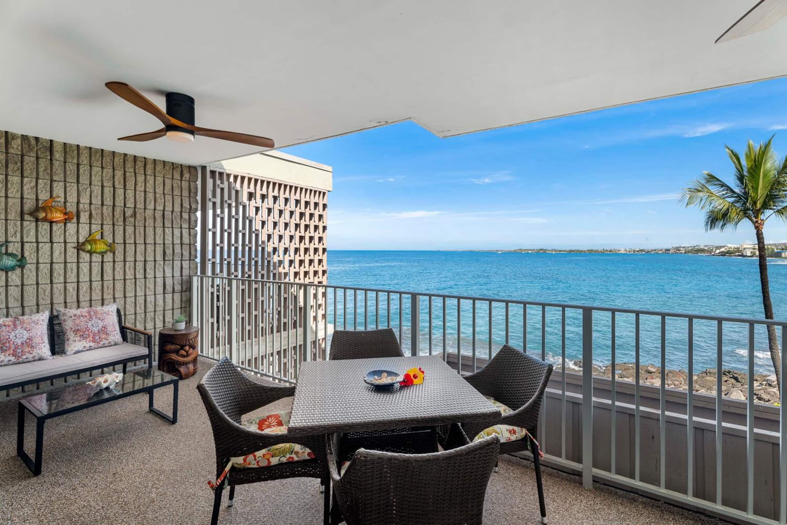 Condo in Kailua-Kona · ★4.91 · 2 bedrooms · 3 beds · 2 baths - Image 23