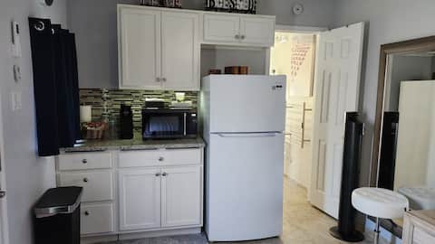 Popular Airbnb listing: My Little Paradise in Killeen