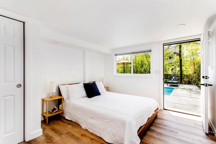 Fire Island Pines, Rm #2 - Exclusive For Gay Men - Fire Island, NY