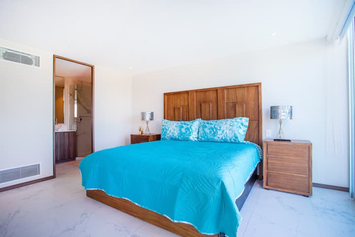 stanza matrimoniale grande con bagno privato 